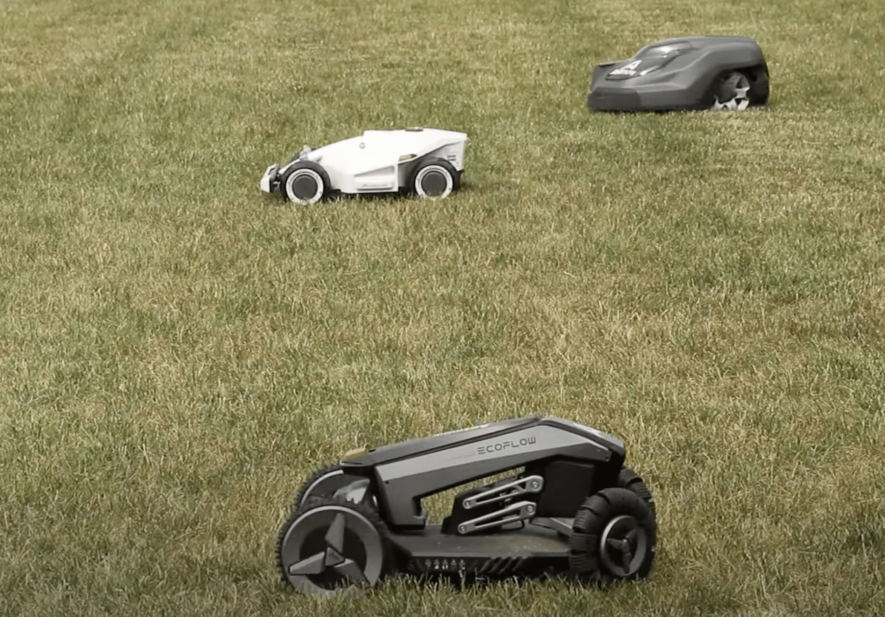 Robotic Mower Comparison: Ecoflow Blade vs Luba vs EPOS - Autmow